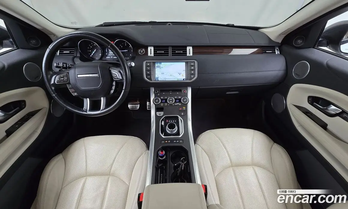 Land Rover Range Rover Evoque 2016 2.0 автомат (гидро), фото 7