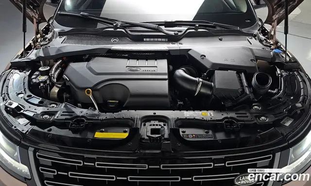Land Rover Range Rover Evoque 2025 2.0 автомат (гидро), миниатюра 5