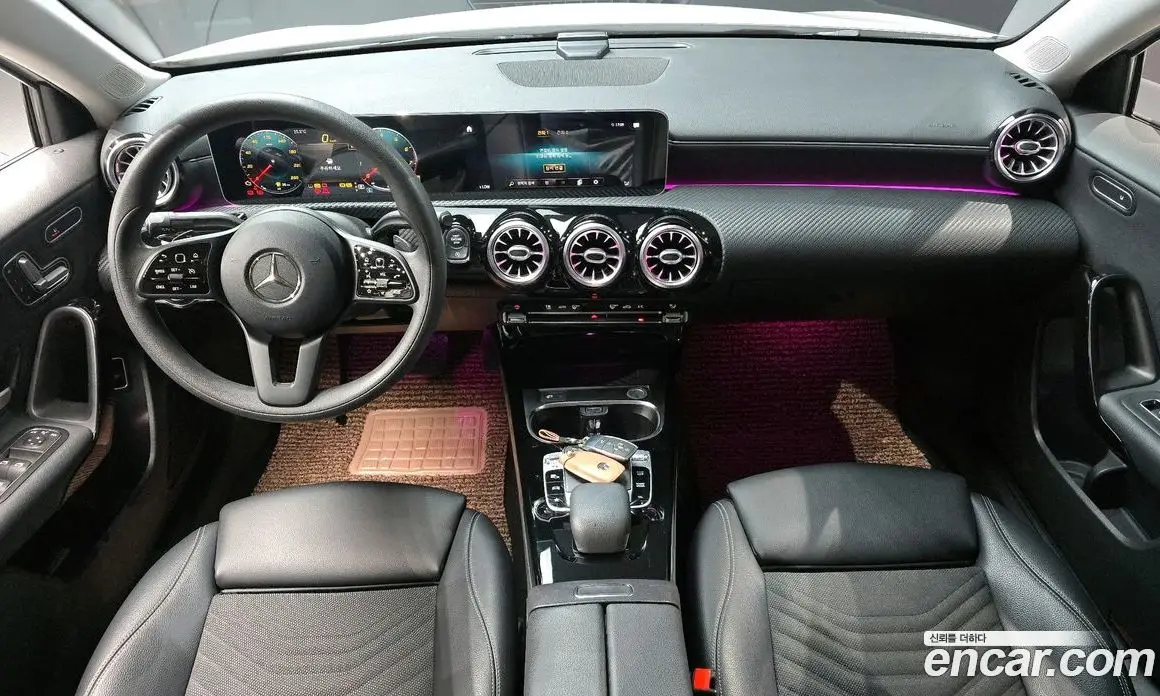 Mercedes-Benz A-Class 2020 2.0 автомат (гидро), фото 10 Mercedes-Benz A-Class 2020 2.0 автомат (гидро), фото 10