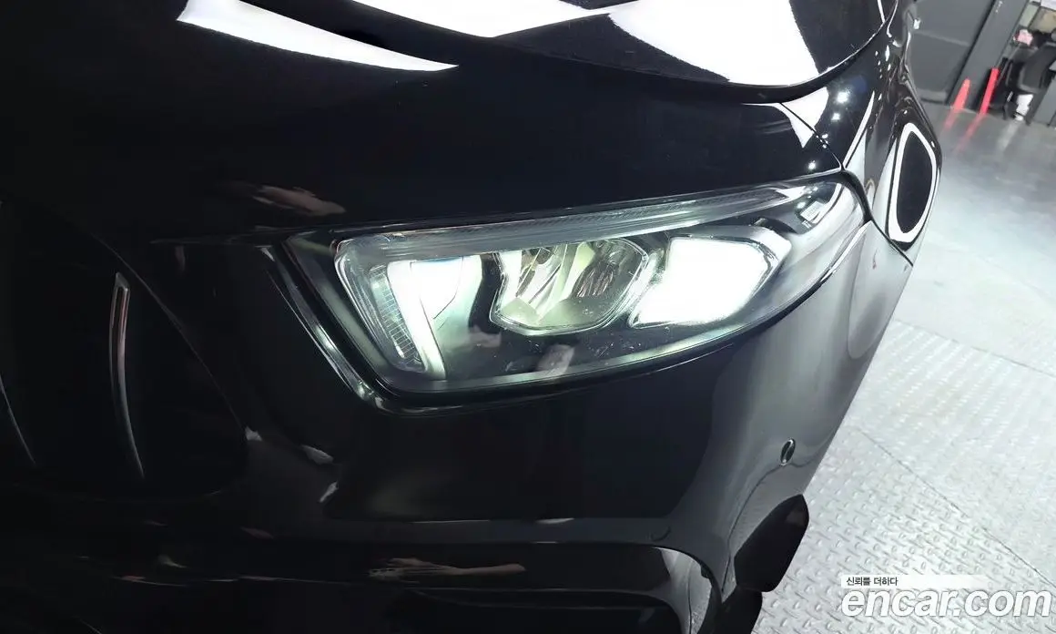 Mercedes-Benz A-Class 2021 2.0 автомат (гидро), фото 8