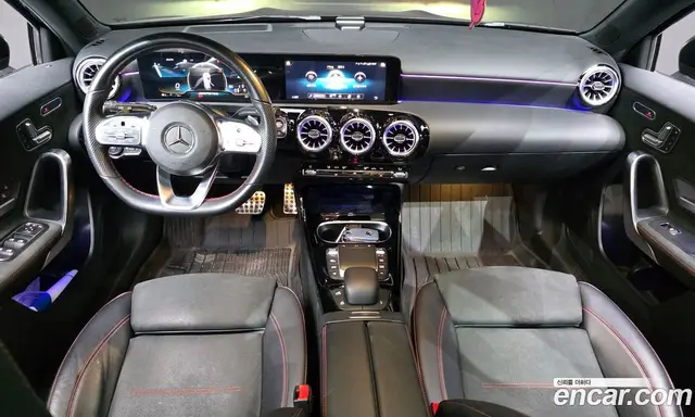 Mercedes-Benz A-Class 2021 2.0 автомат (гидро), миниатюра 10