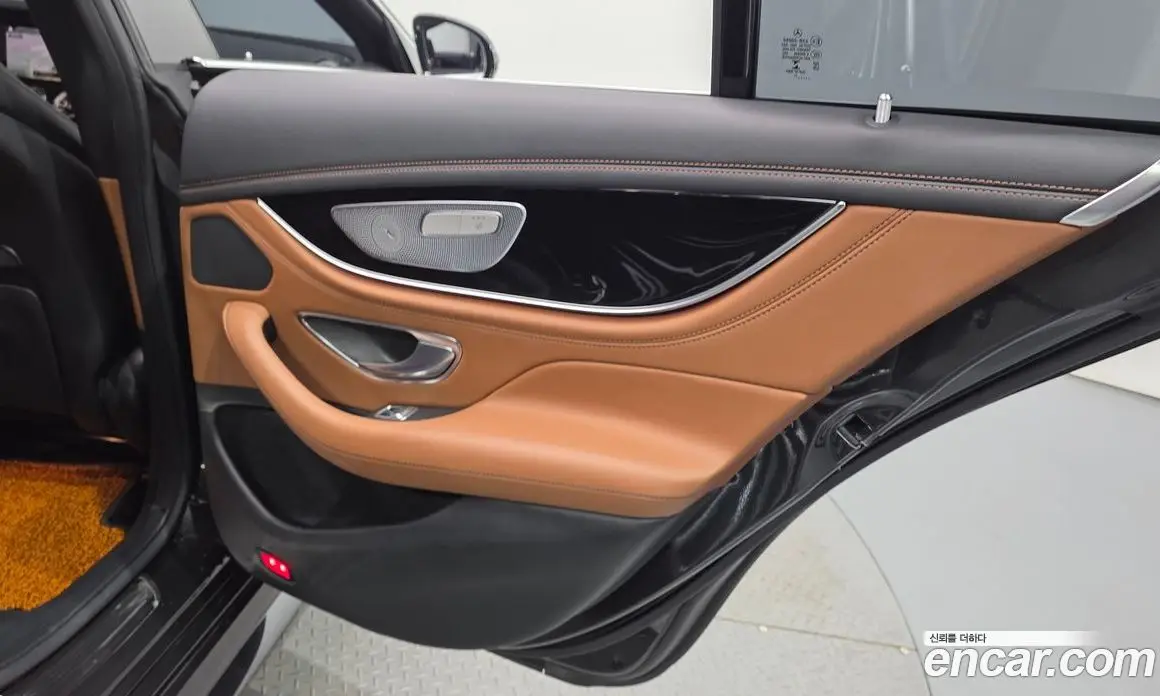 Mercedes-Benz AMG GT 2021 3.0 автомат (гидро), фото 15