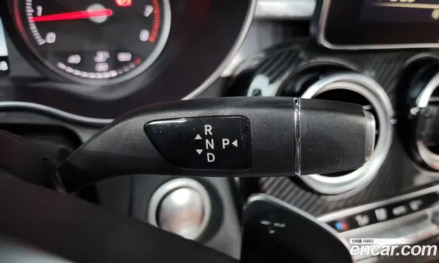Mercedes-Benz C-Class 2018 2.0 автомат (гидро), миниатюра 12
