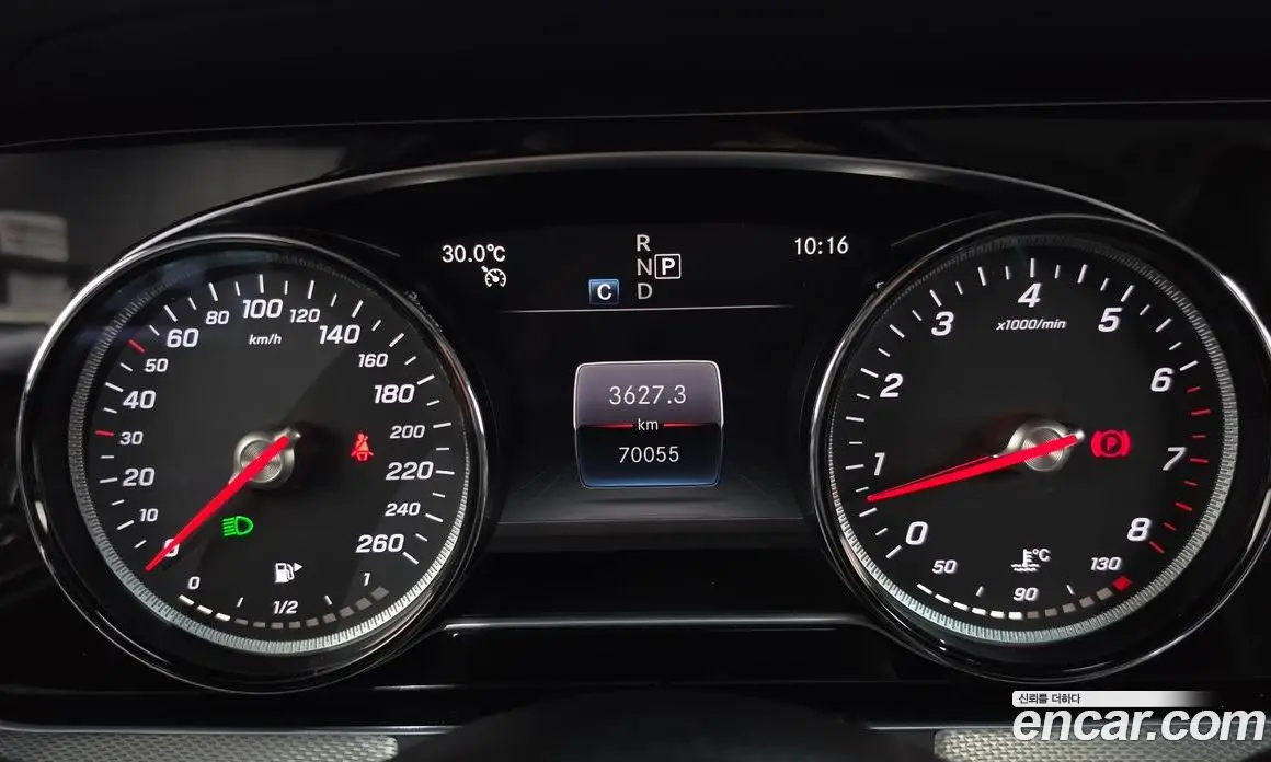 Mercedes-Benz E-Class 2018 2.0 автомат (гидро), фото 11 Mercedes-Benz E-Class 2018 2.0 автомат (гидро), фото 11