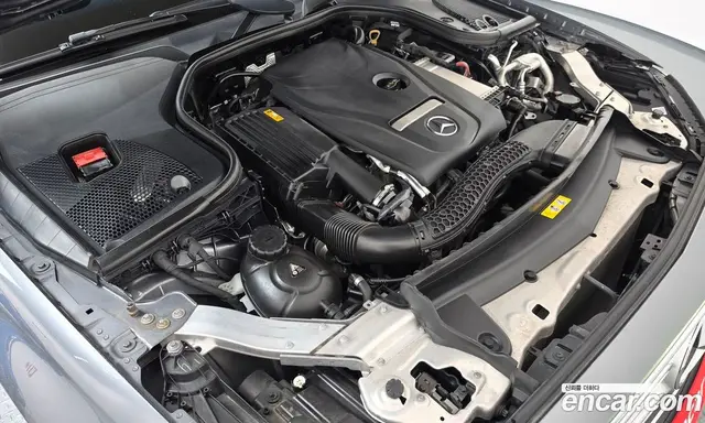 Mercedes-Benz E-Class 2018 2.0 автомат (гидро), миниатюра 6 Mercedes-Benz E-Class 2018 2.0 автомат (гидро), миниатюра 6