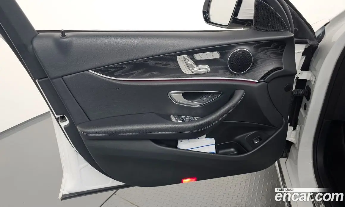 Mercedes-Benz E-Class 2019 1.9 автомат (гидро), фото 14