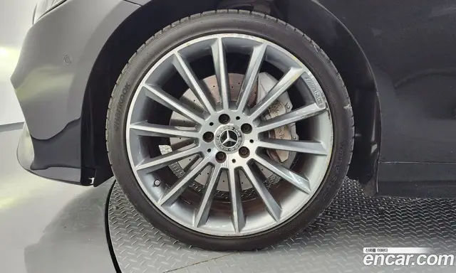 Mercedes-Benz E-Class 2019 3.0 автомат (гидро), миниатюра 5