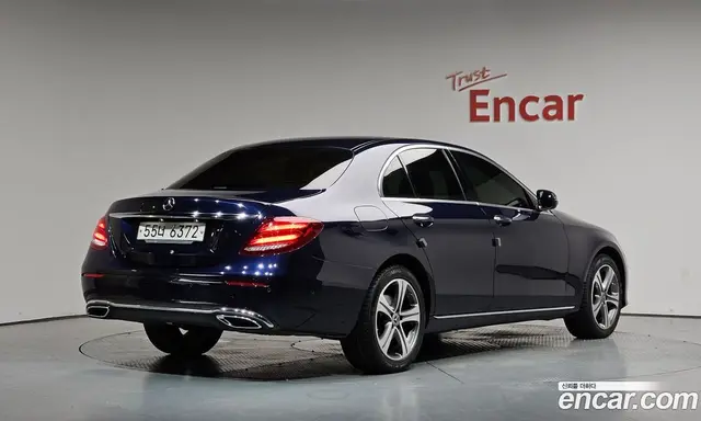Mercedes-Benz E-Class, 2019, 72 059 км