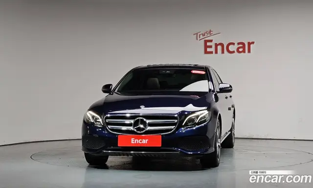 Mercedes-Benz E-Class 2019 1.9 автомат (гидро), миниатюра 2 Mercedes-Benz E-Class 2019 1.9 автомат (гидро), миниатюра 2