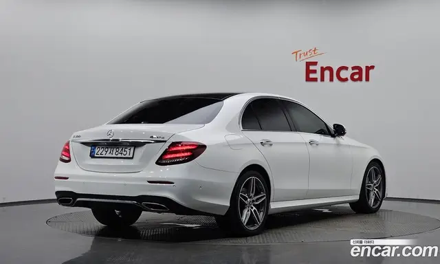 Mercedes-Benz E-Class, 2019, 86 019 км