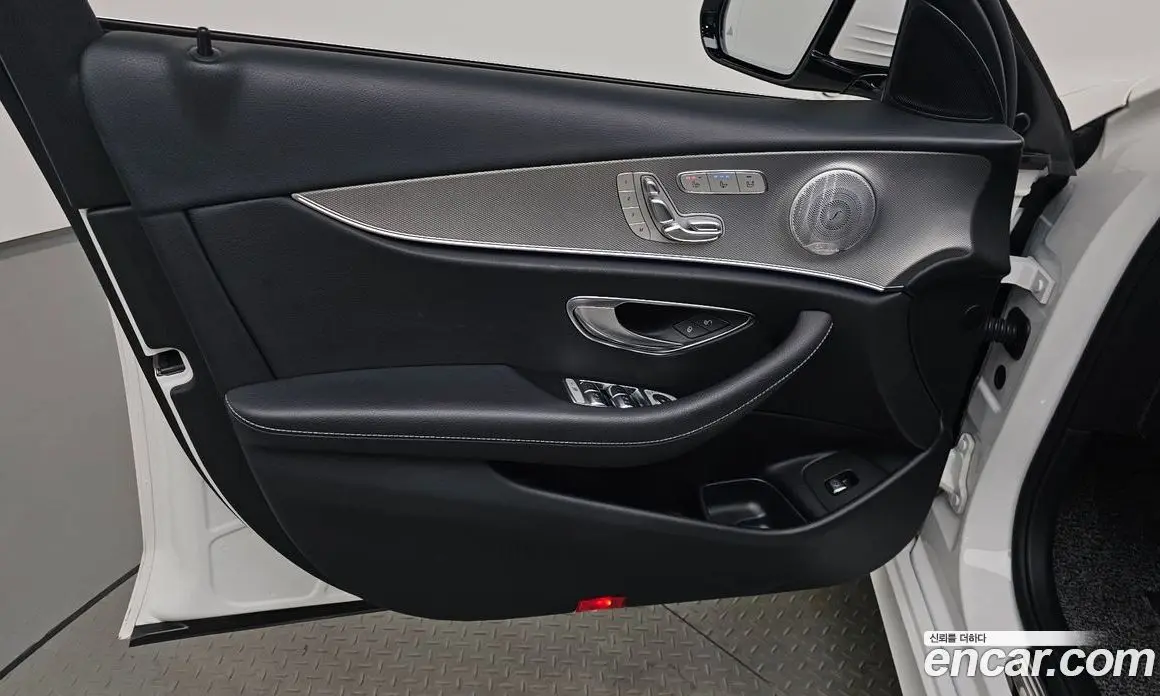Mercedes-Benz E-Class 2019 2.0 автомат (гидро), фото 13