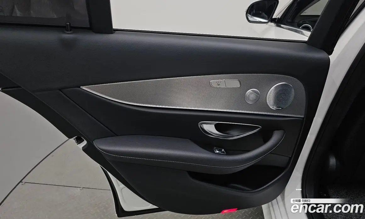 Mercedes-Benz E-Class 2019 2.0 автомат (гидро), фото 14