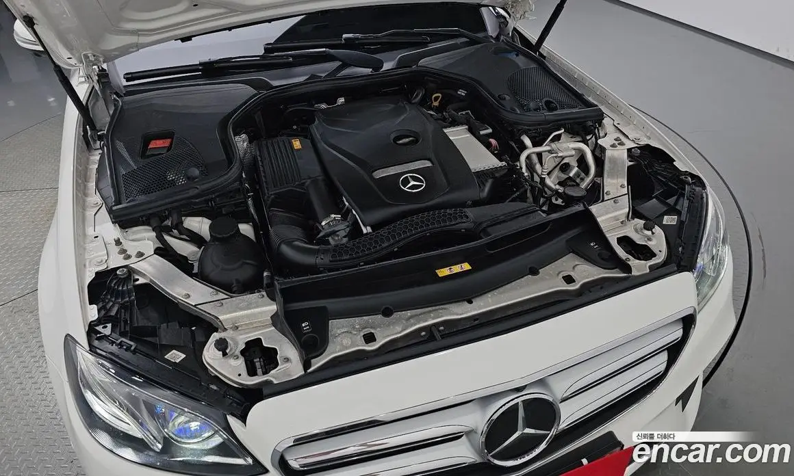 Mercedes-Benz E-Class 2019 2.0 автомат (гидро), фото 5