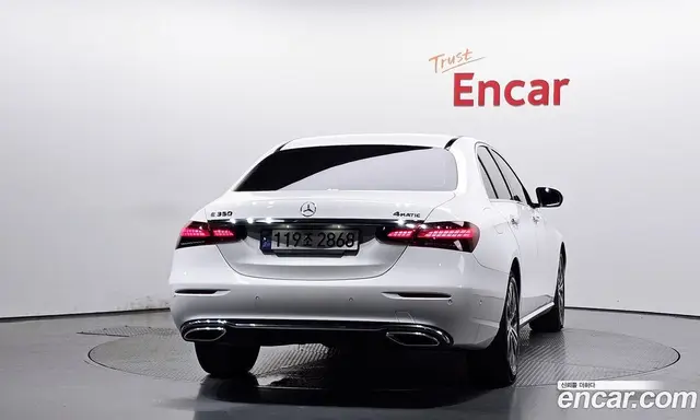 Mercedes-Benz E-Class 2021 2.0 автомат (гидро), миниатюра 3 Mercedes-Benz E-Class 2021 2.0 автомат (гидро), миниатюра 3
