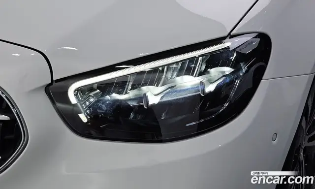 Mercedes-Benz E-Class 2021 2.0 автомат (гидро), миниатюра 7 Mercedes-Benz E-Class 2021 2.0 автомат (гидро), миниатюра 7