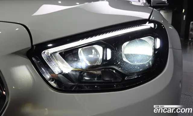 Mercedes-Benz E-Class 2023 3.0 автомат (гидро), миниатюра 8