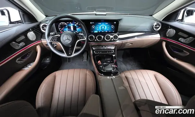 Mercedes-Benz E-Class 2023 3.0 автомат (гидро), миниатюра 10