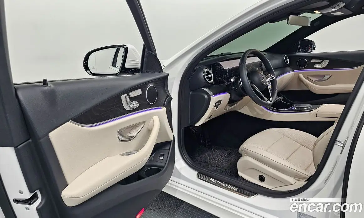 Mercedes-Benz E-Class 2023 2.0 автомат (гидро), фото 13