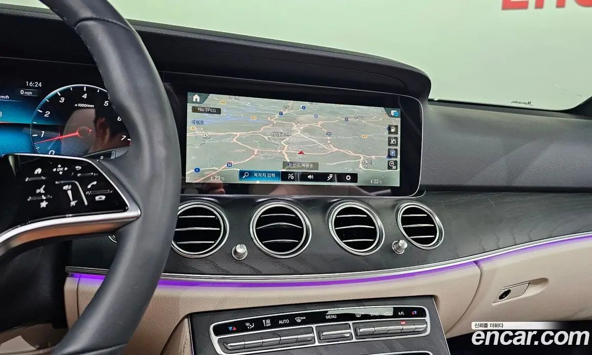 Mercedes-Benz E-Class 2023 2.0 автомат (гидро), фото 18