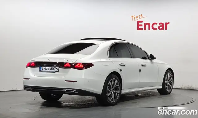 Mercedes-Benz E-Class, 2024, 23 746 км
