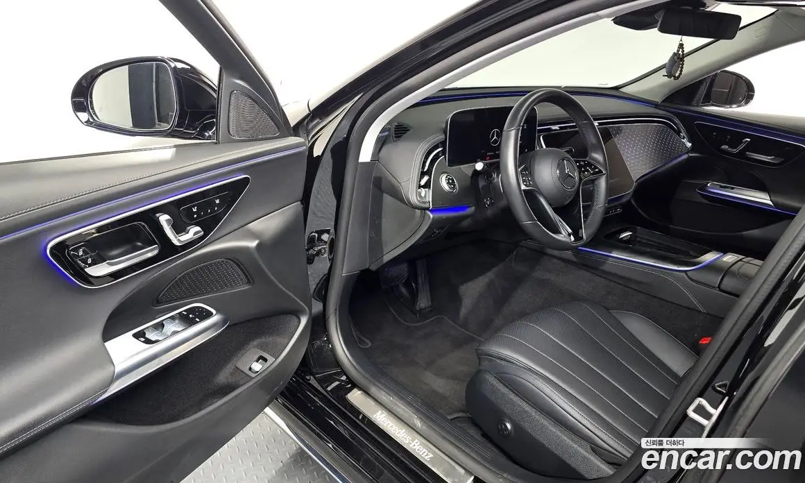 Mercedes-Benz E-Class 2024 2.0 автомат (гидро), фото 13