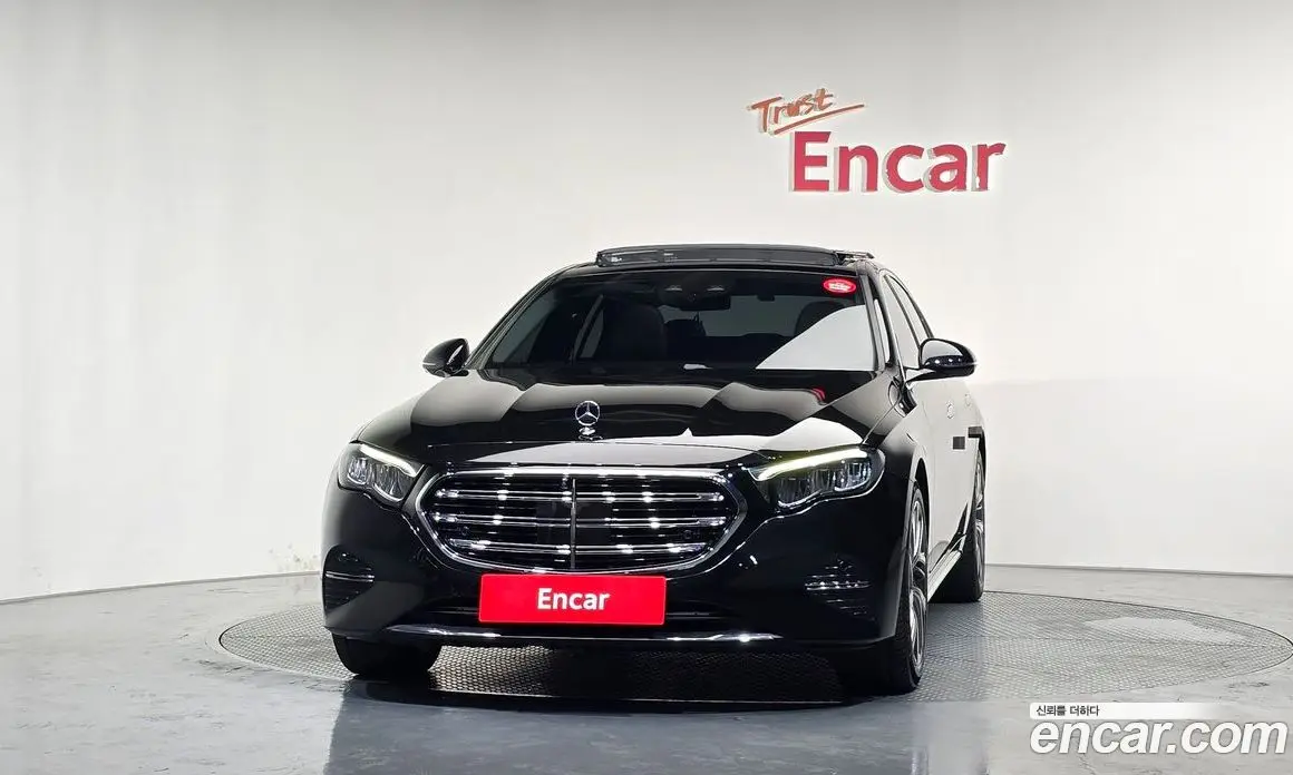 Mercedes-Benz E-Class 2024 2.0 автомат (гидро), фото 3