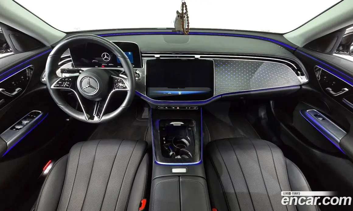 Mercedes-Benz E-Class 2024 2.0 автомат (гидро), фото 10