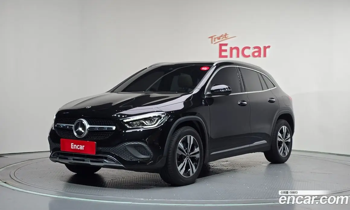Mercedes-Benz GLA-Class 2021 2.0 автомат (гидро), фото 1 Mercedes-Benz GLA-Class 2021 2.0 автомат (гидро), фото 1
