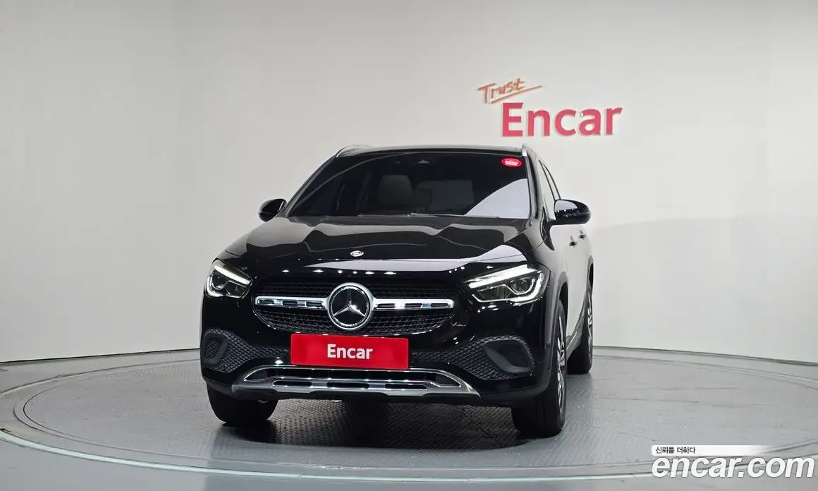 Mercedes-Benz GLA-Class 2021 2.0 автомат (гидро), фото 3 Mercedes-Benz GLA-Class 2021 2.0 автомат (гидро), фото 3
