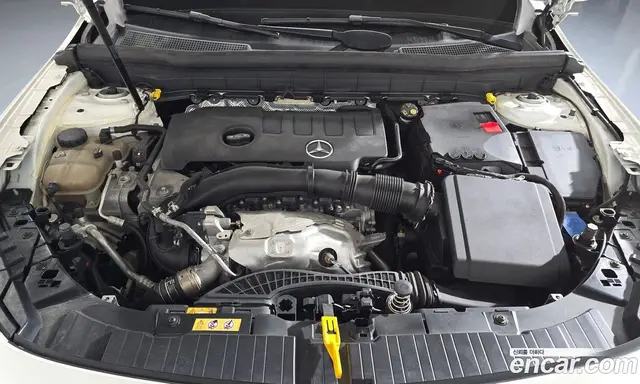 Mercedes-Benz GLB-Class 2020 2.0 автомат (гидро), миниатюра 6 Mercedes-Benz GLB-Class 2020 2.0 автомат (гидро), миниатюра 6