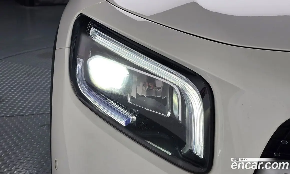 Mercedes-Benz GLB-Class 2020 2.0 автомат (гидро), фото 8 Mercedes-Benz GLB-Class 2020 2.0 автомат (гидро), фото 8