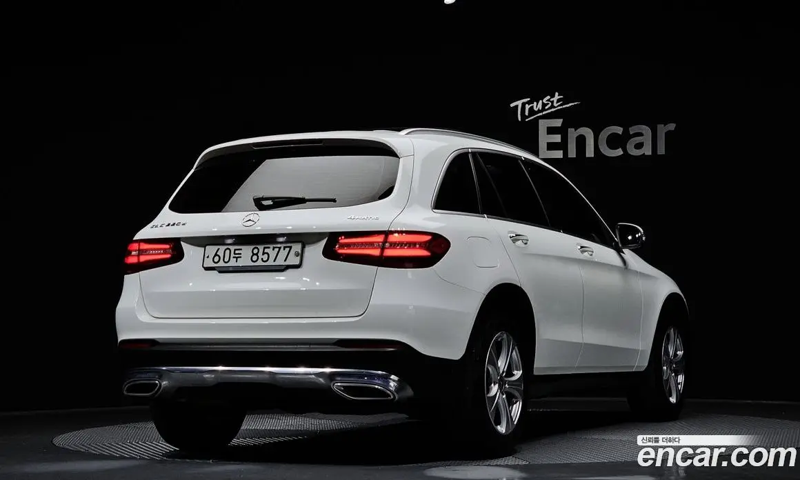 Mercedes-Benz GLC-Class 2018 2.1 автомат (гидро), фото 2 Mercedes-Benz GLC-Class 2018 2.1 автомат (гидро), фото 2