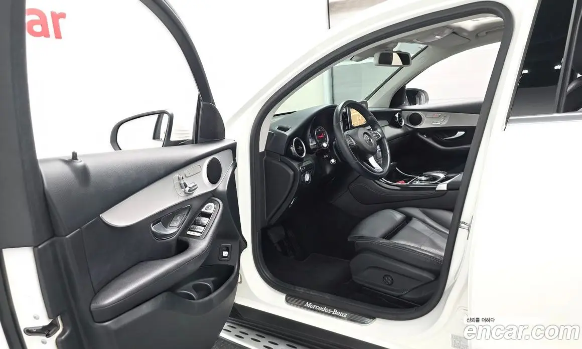 Mercedes-Benz GLC-Class 2018 2.1 автомат (гидро), фото 12 Mercedes-Benz GLC-Class 2018 2.1 автомат (гидро), фото 12