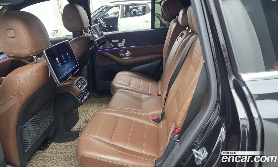 Mercedes-Benz GLS-Class 2024 4.0 автомат (гидро), фото 16