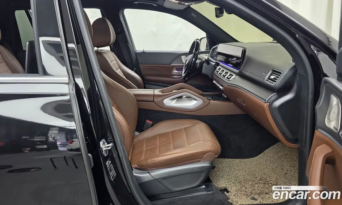 Mercedes-Benz GLS-Class 2024 4.0 автомат (гидро), фото 17