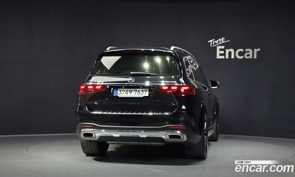 Mercedes-Benz GLS-Class 2024 4.0 автомат (гидро), фото 4