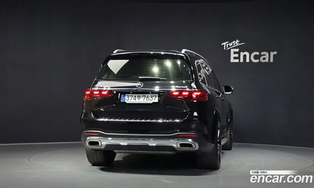 Mercedes-Benz GLS-Class 2024 4.0 автомат (гидро), миниатюра 4