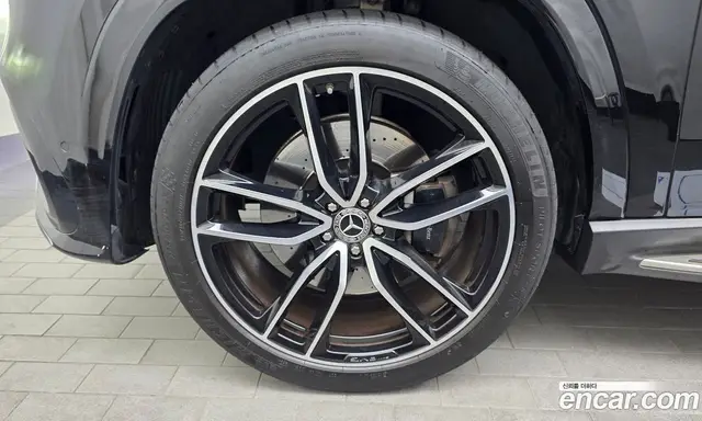 Mercedes-Benz GLS-Class 2024 4.0 автомат (гидро), миниатюра 5