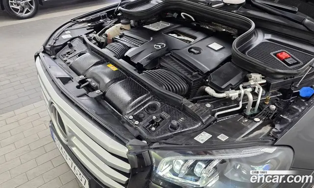 Mercedes-Benz GLS-Class 2024 4.0 автомат (гидро), миниатюра 6