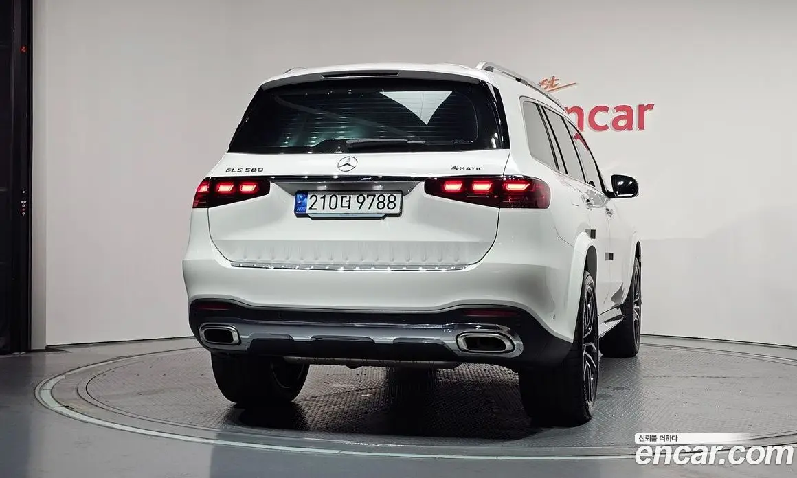 Mercedes-Benz GLS-Class 2024 4.0 автомат (гидро), фото 4