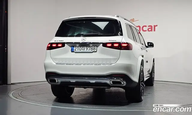Mercedes-Benz GLS-Class 2024 4.0 автомат (гидро), миниатюра 4