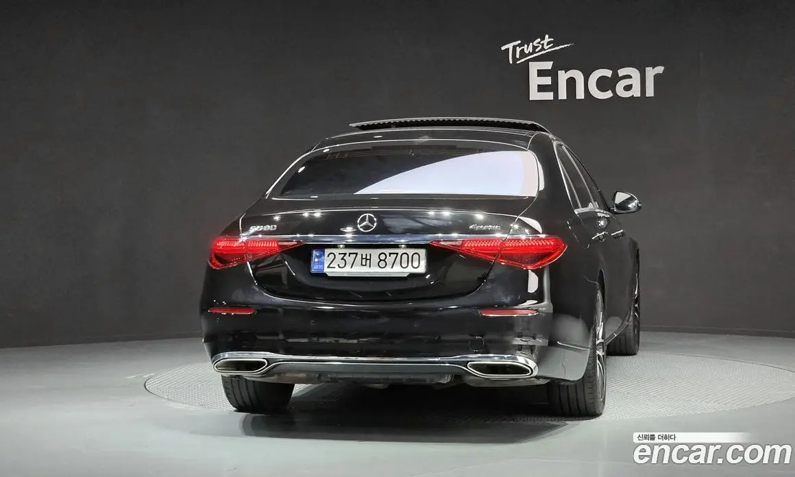 Mercedes-Benz S-Class 2023 4.0 автомат (гидро), фото 4 Mercedes-Benz S-Class 2023 4.0 автомат (гидро), фото 4