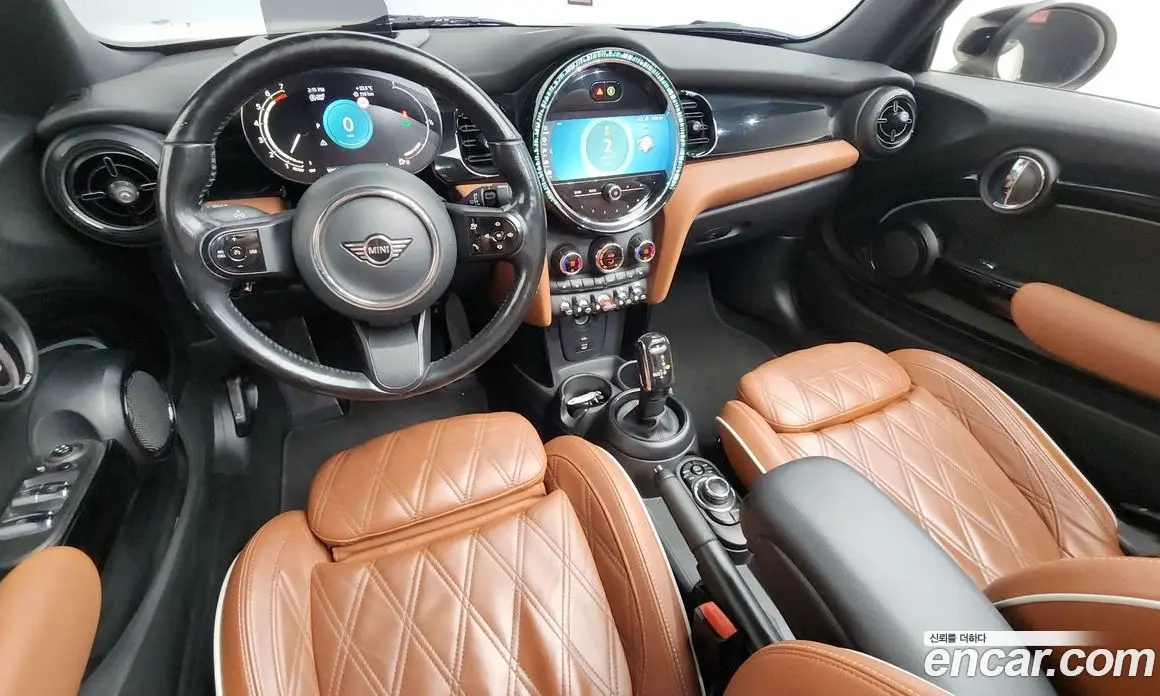 Mini Cooper Convertible 2022 2.0 автомат (гидро), фото 9 Mini Cooper Convertible 2022 2.0 автомат (гидро), фото 9