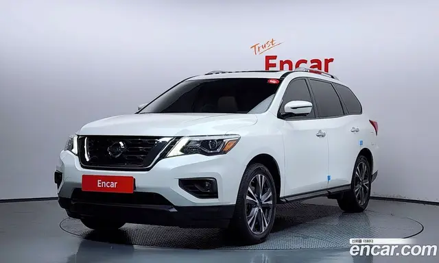 Nissan Pathfinder, 2017, 122 640 км