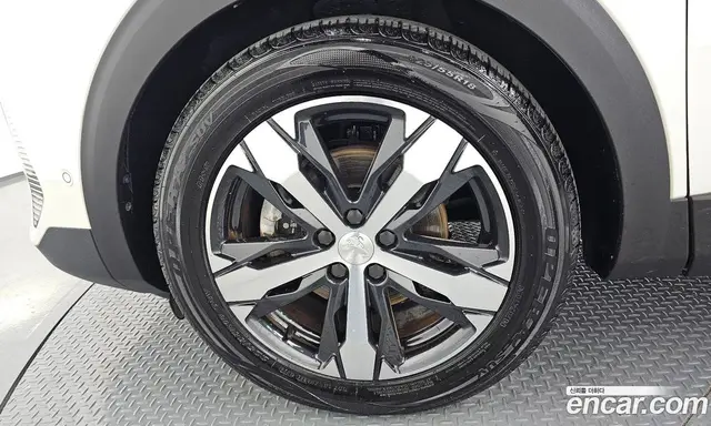 Peugeot 3008 2022 1.2 автомат (гидро), миниатюра 5