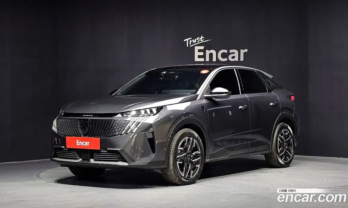 Peugeot 3008 2025 1.2 автомат (гидро), фото 1 Peugeot 3008 2025 1.2 автомат (гидро), фото 1