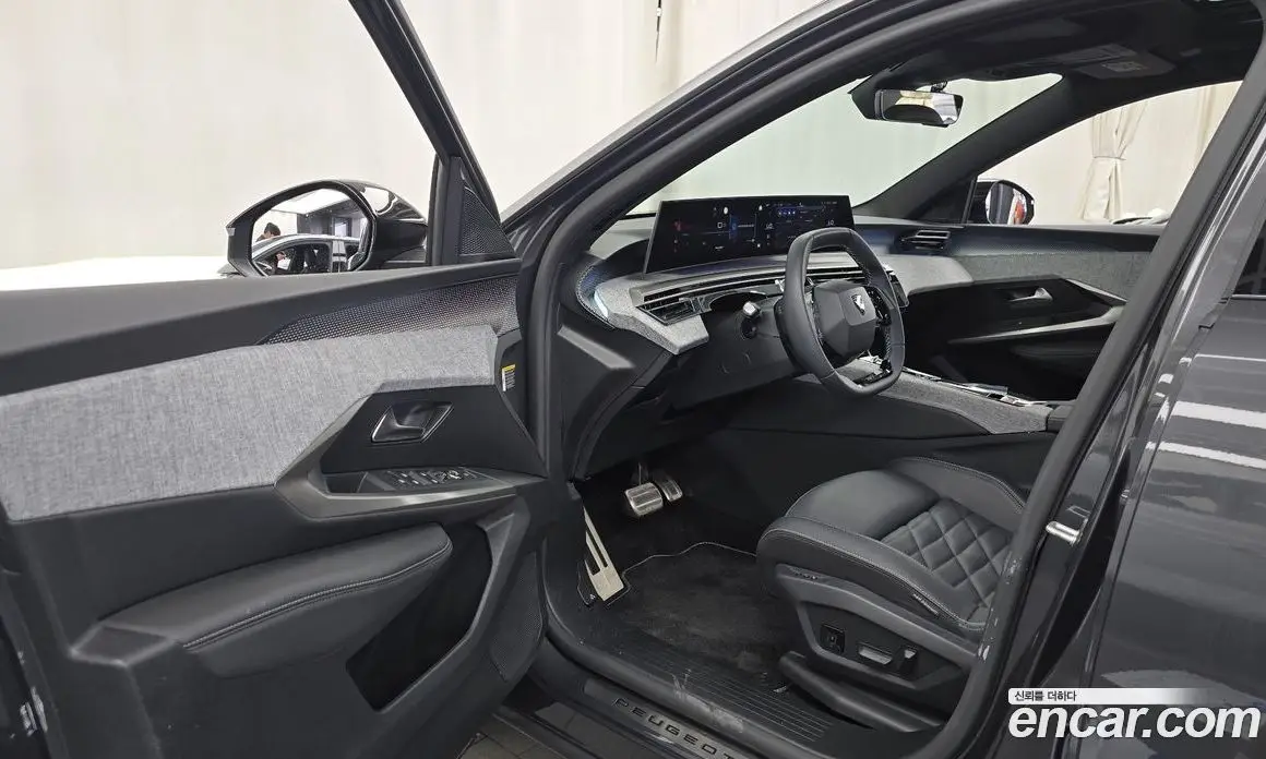Peugeot 3008 2025 1.2 автомат (гидро), фото 13 Peugeot 3008 2025 1.2 автомат (гидро), фото 13