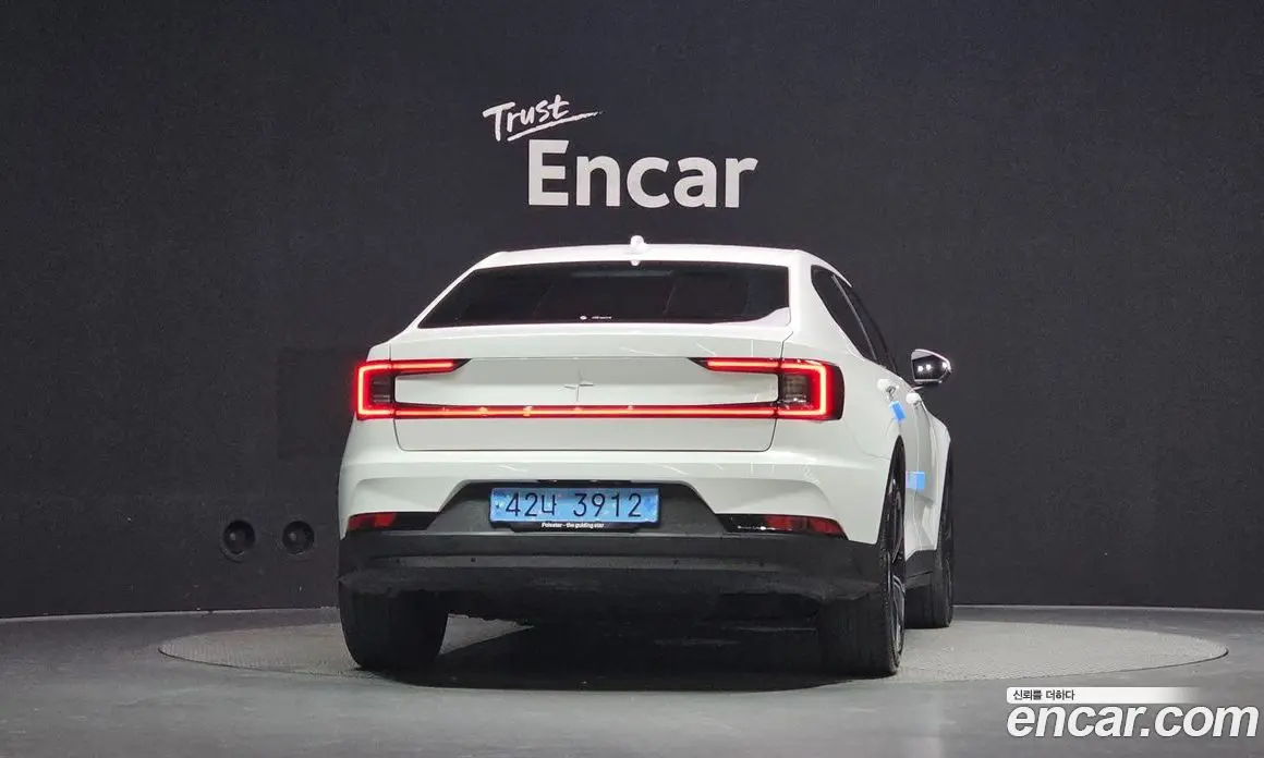 Polestar Polestar 2 2023 0.2 автомат (гидро), фото 4 Polestar Polestar 2 2023 0.2 автомат (гидро), фото 4