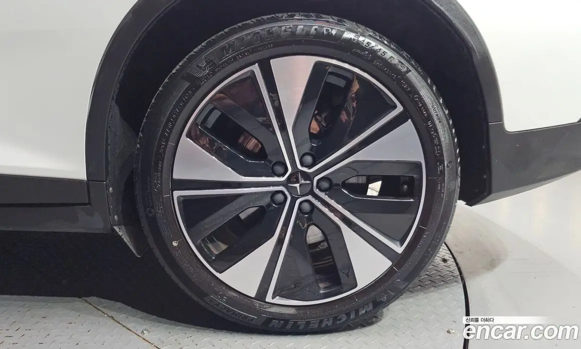 Polestar Polestar 2 2023 0.2 автомат (гидро), фото 7 Polestar Polestar 2 2023 0.2 автомат (гидро), фото 7