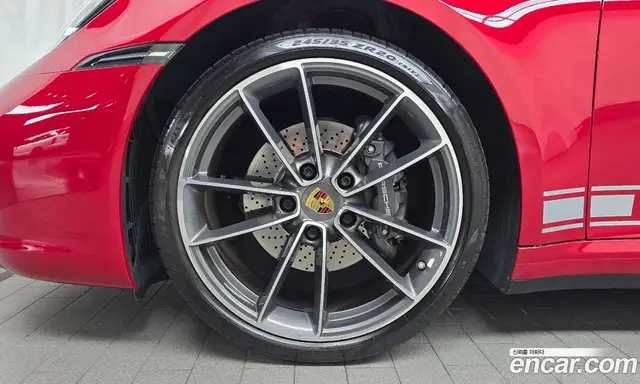 Porsche 911 2021 3.0 автомат (гидро), миниатюра 5